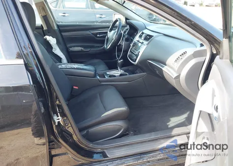 2018 Nissan Altima 2.5/S/Sv/Sl/Sr z USA, uszkodzony, nr VIN 1N4AL3AP5JC131312